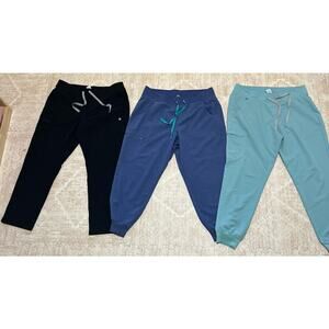 Lot of 3 FIGS Joggers Scrub Pants Women's Size Large & Large/P Excellent Cond!